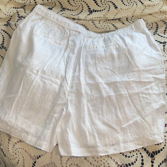 Tahari 100% Linen Pull On Shorts size 2X - Picture 4 of 7